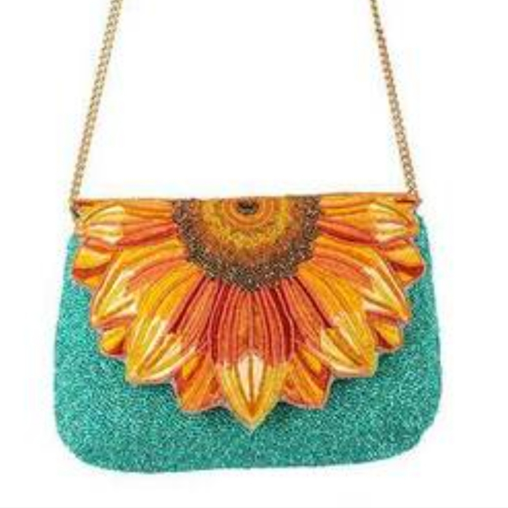 💎SOLD 💎NWT Retired Rare MF  Beads Sunflower Power Crossbody Clutch. Collectib… - Picture 4 of 16